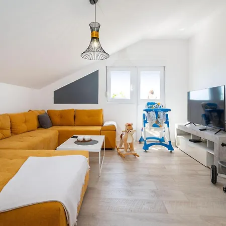 Amazing In With Wifi Apartment