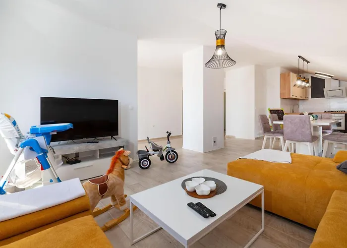 Amazing In Apartman *